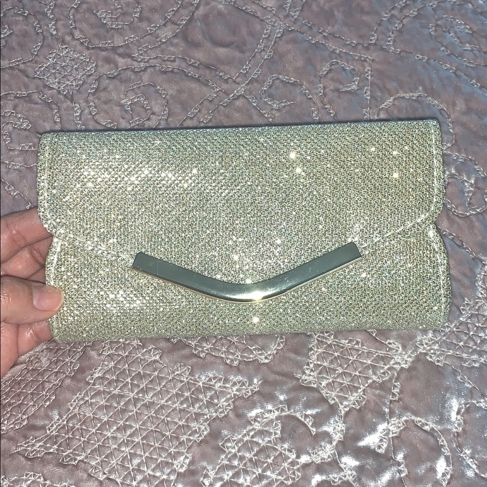 Gold clutch perfect for a date special occasions.